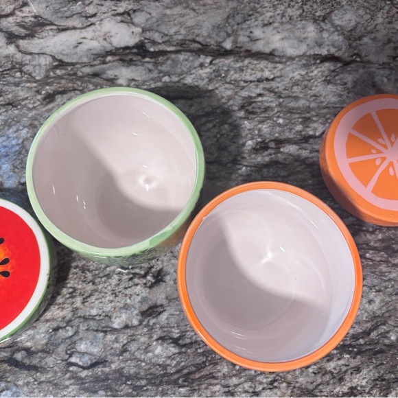 Fruit-Themed Ceramic Containers - Picture 3 of 6